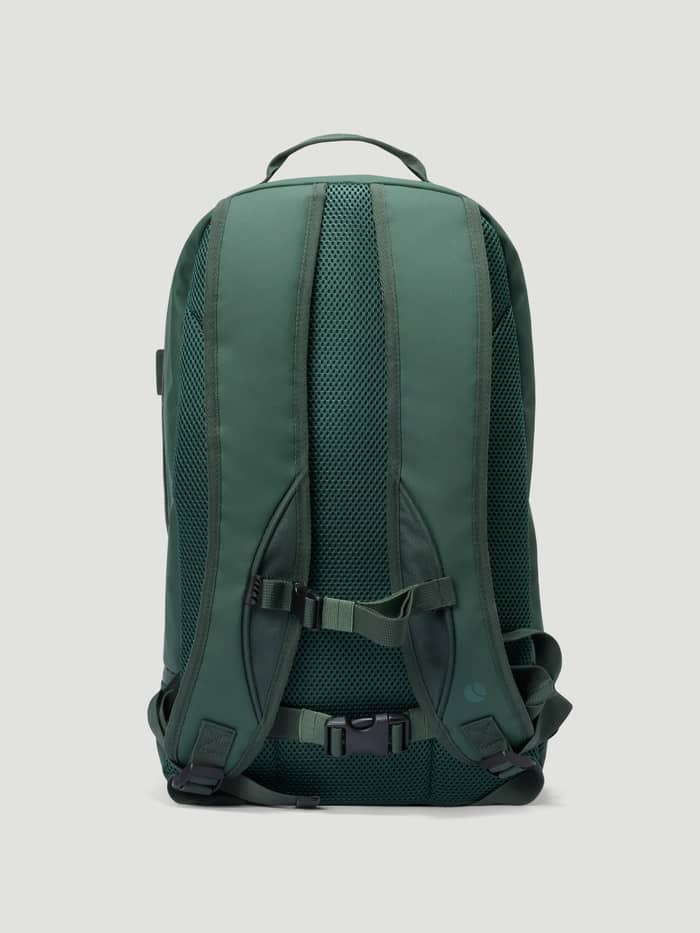 Vue arrière Borg Duffle Backpack 28L Mountain View (Vert) avec mesh rembourré, bretelles et logo ton sur ton pour training. - Image 2