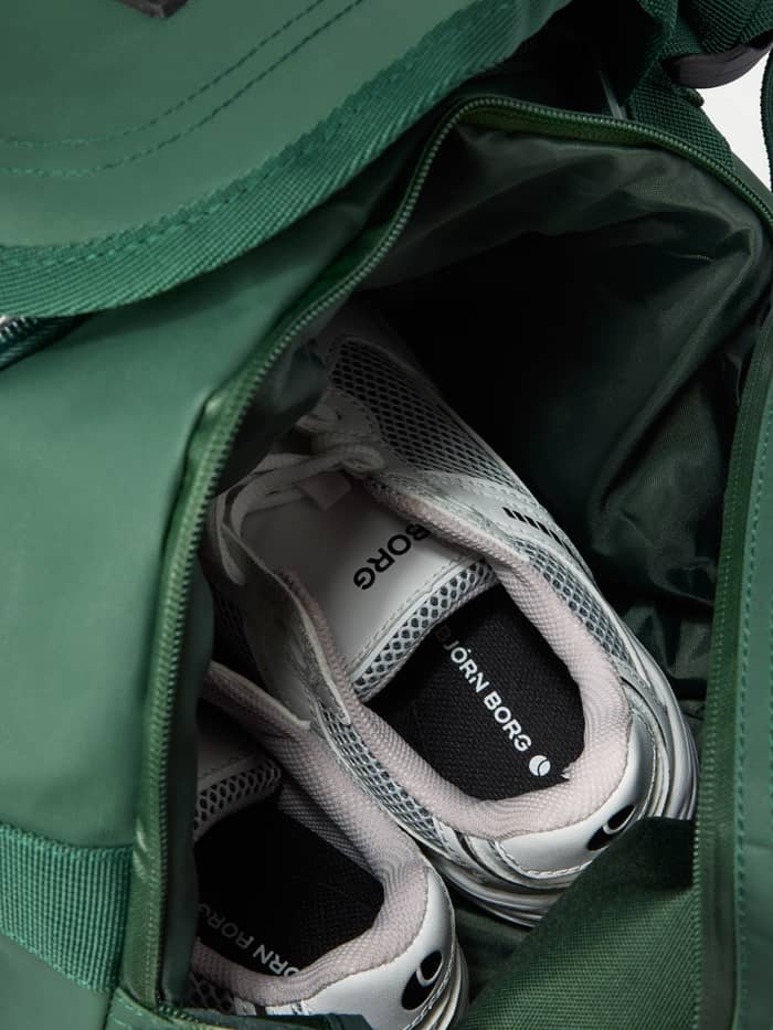 Le Borg Duffle Bag 35L résistant à l'eau en Mountain View (Vert) avec une poche à chaussures pour le training. - Image 3