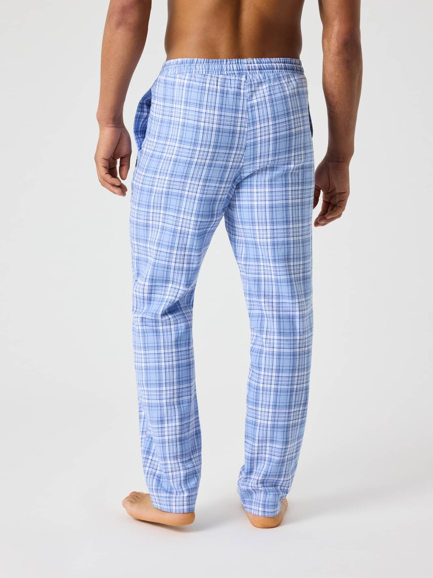 Core Flannel Pyjama Pants i rutig Country Tartan 1 (Blå, Vit) i borstad flanell bakifrån för stil och komfort. - Image 2