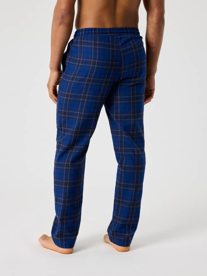 Core Flannel Pyjama Pants in Forest Tartan 8 (Schwarz, Blau) mit Karomuster aus gebürstetem Flanell, Rückansicht. - Image 2
