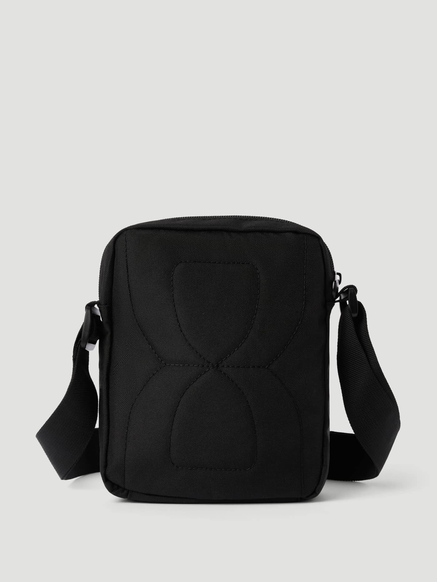 Back view of the Björn Borg Core Crossover Bag 1,7L in BLACK BEAUTY (Black), featuring a stitched back and recycled material. - Image 2