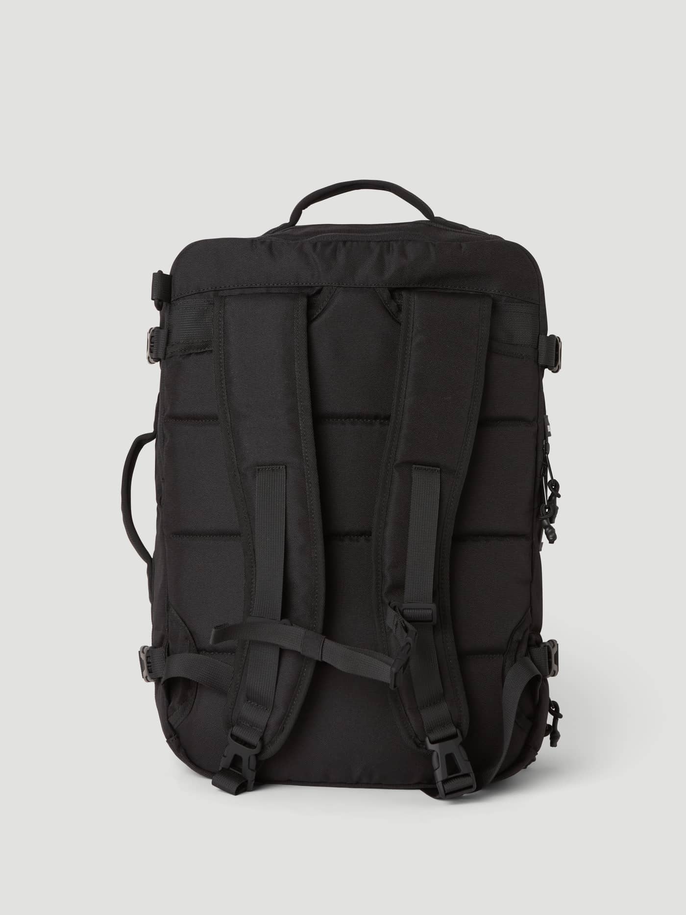 Borg Travel Backpack L - 35L i Black Beauty (Sort) set bagfra med polstrede stropper og polstret bagpanel. - Image 3