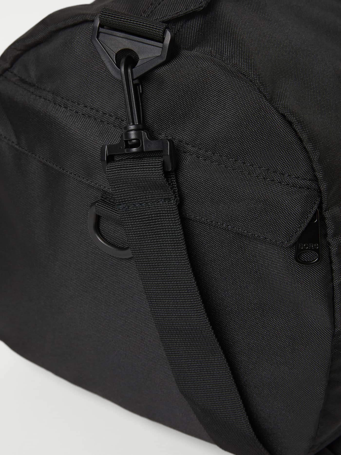 Core Sports Bag 31L en Black Beauty (Noir) en polyester recyclé avec logo BORG noir pour l'entraînement. - Image 3