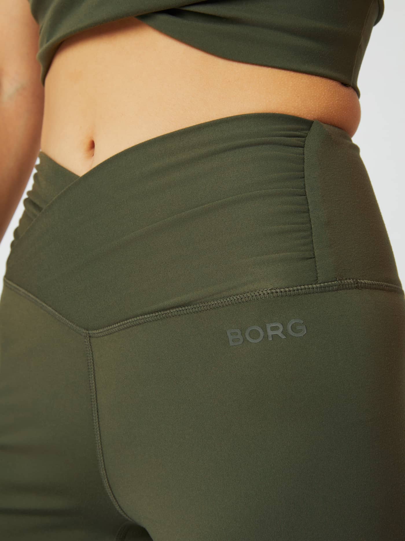 Björn Borg - Studio Cross Shorts Olive Night - Image 4