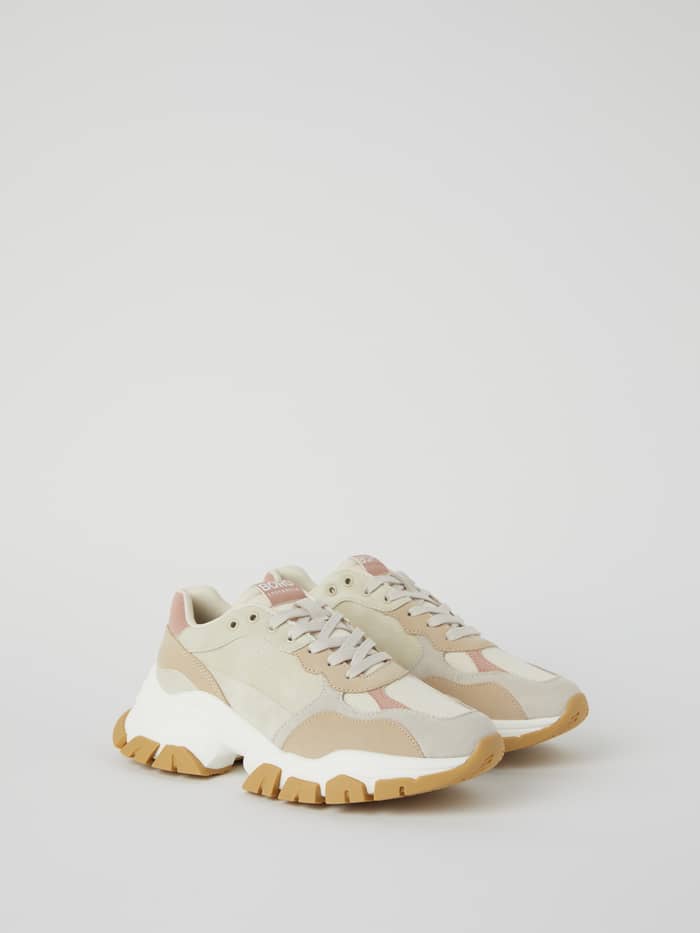 Chunky beige Women's Sneakers R2600 sedda från sidan, tillverkade i en mix av konstläder och textil.