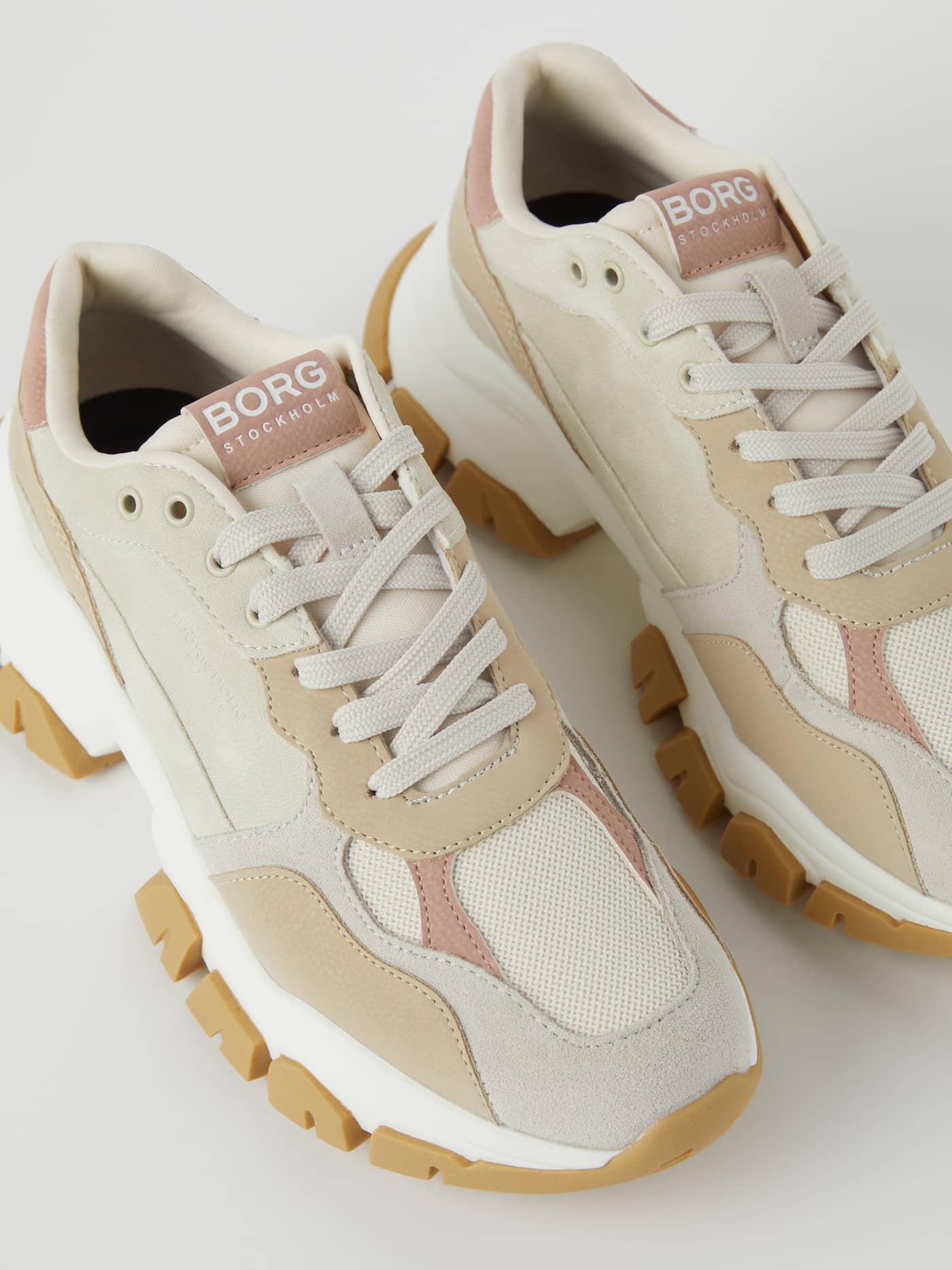 Beige Women's Sneakers R2600 featuring a chunky rubber outsole and mesh lining for everyday style and comfort. - Image 2