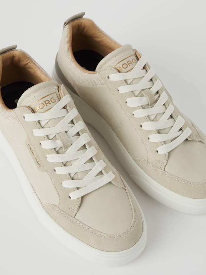 Men's Breakpoint Sneakers in Beige met een goud BORG-logo en een op tennis geïnspireerde stijl in suède. - Image 3
