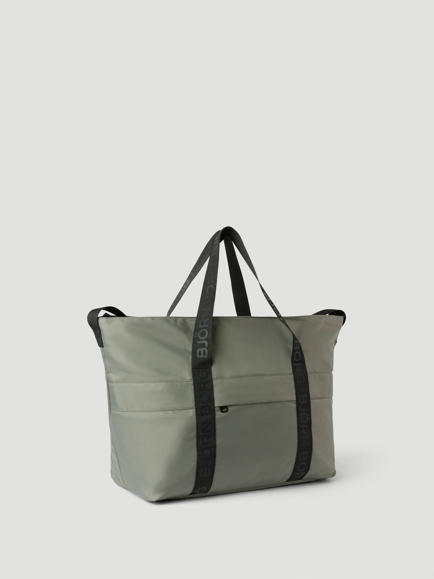 Vorderansicht der Borg Classic Tote 27L in Agave Green (Grün), Trainingstasche mit schwarzen Logogurten und Zip-Taschen. - Image 2