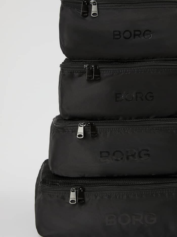 Gestapelde Borg Travel Garment Cases in Black Beauty (Zwart) met ventilerende mesh panelen en ton-sur-ton BORG-logo's. - Image 2