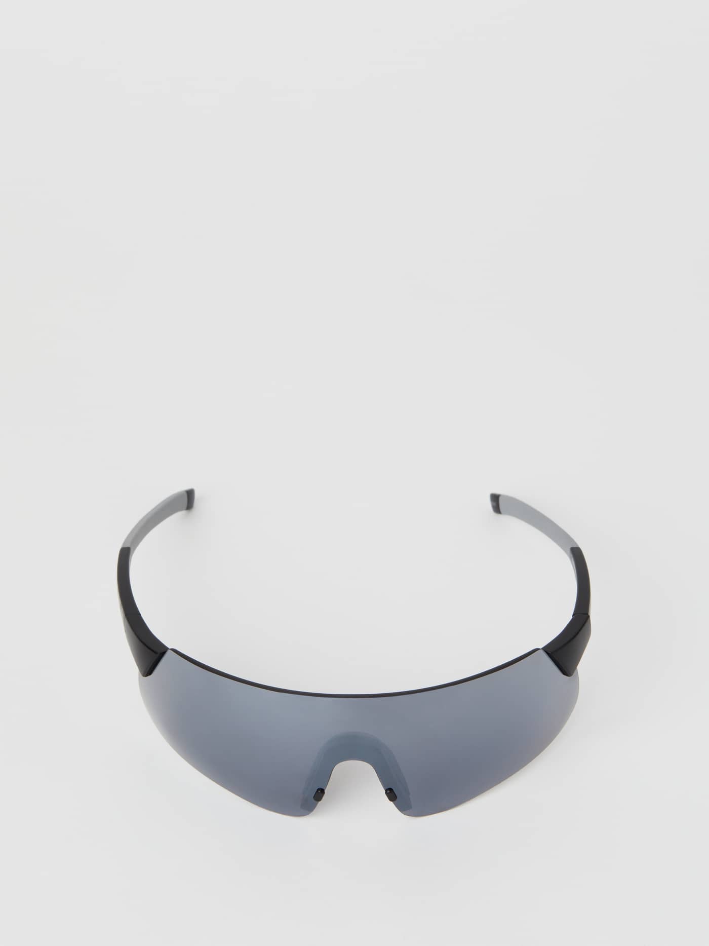 Front view of the black Running Sunglasses featuring a lightweight shield lens for style and running performance. - Image 2
