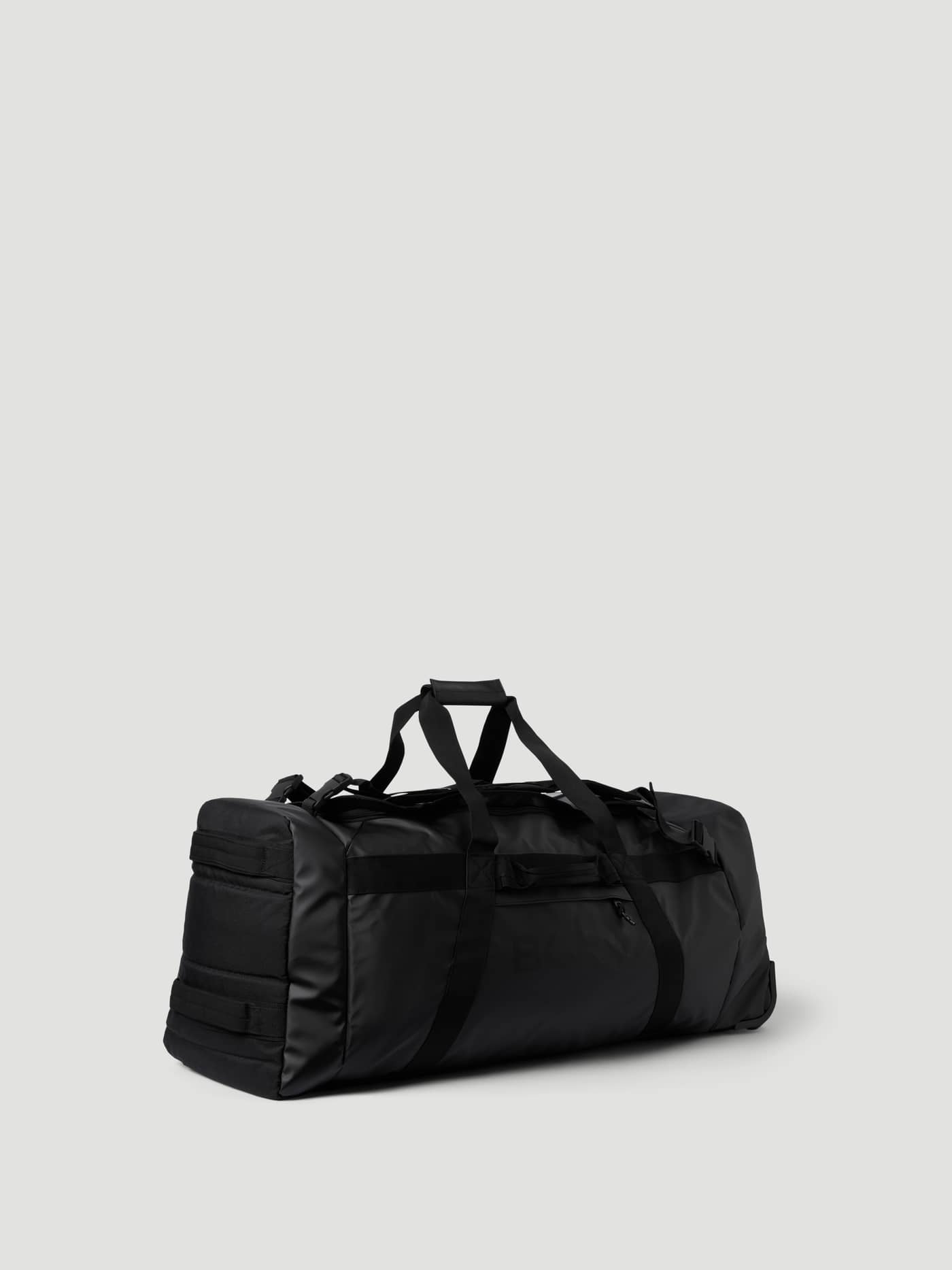 Borg Travel Duffle Bag 120L in Black Beauty (Schwarz) aus TPE-beschichtetem Material, Trolley-Rädern und schwarzem Logo. - Image 2