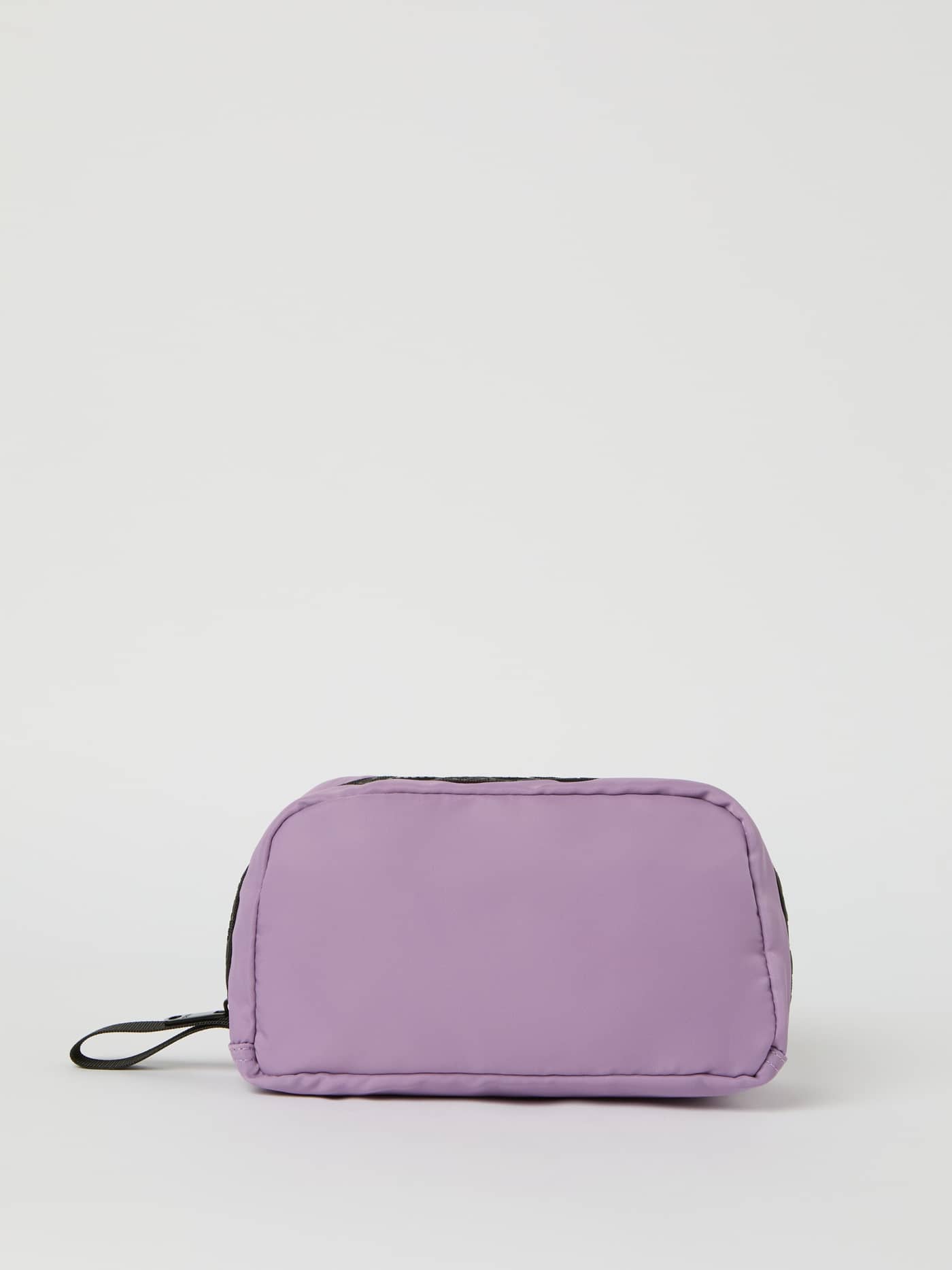 Borg Classic Toilet Case i Purple Sage (Lila) sedd framifrån, tillverkad av slitstark återvunnen polyester med sidohandtag. - Image 1