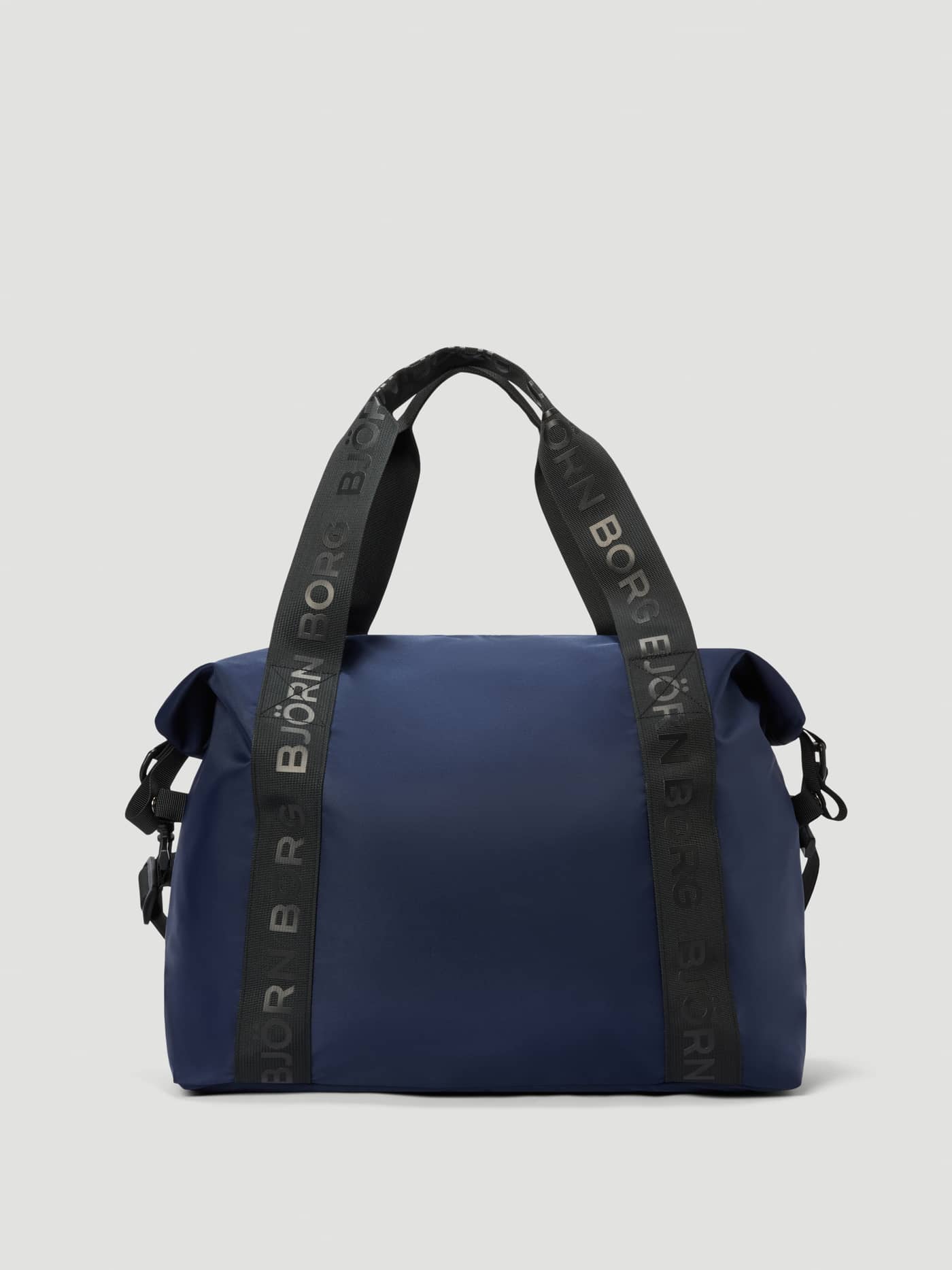 Borg Classic Sports Bag 28L i Dress Blues (Marineblå) med svarte logoreimer til funksjonell trening. - Image 2