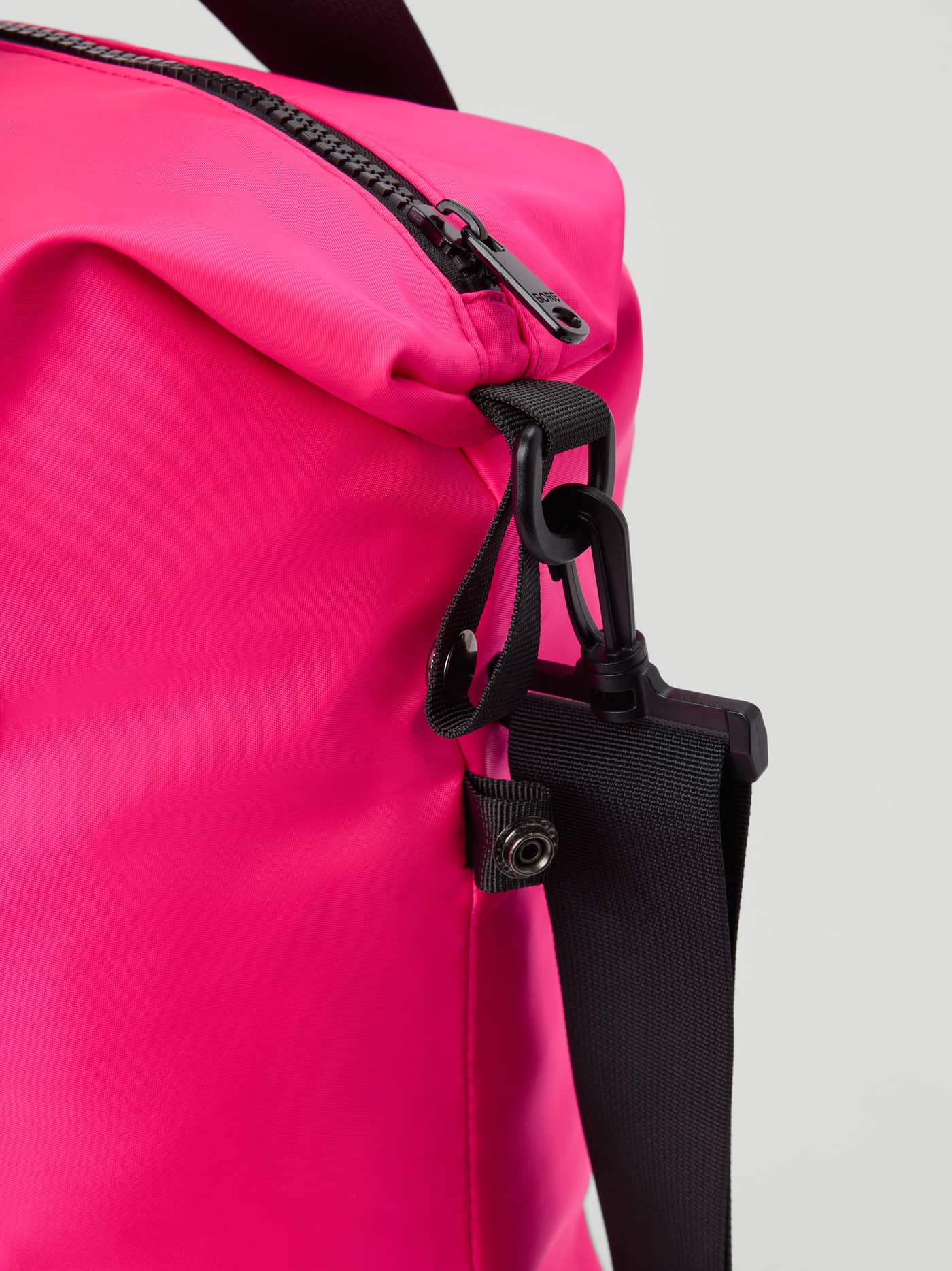 Björn Borg - Borg Classic Sports Bag 28L Pink Glo Women - Image 3