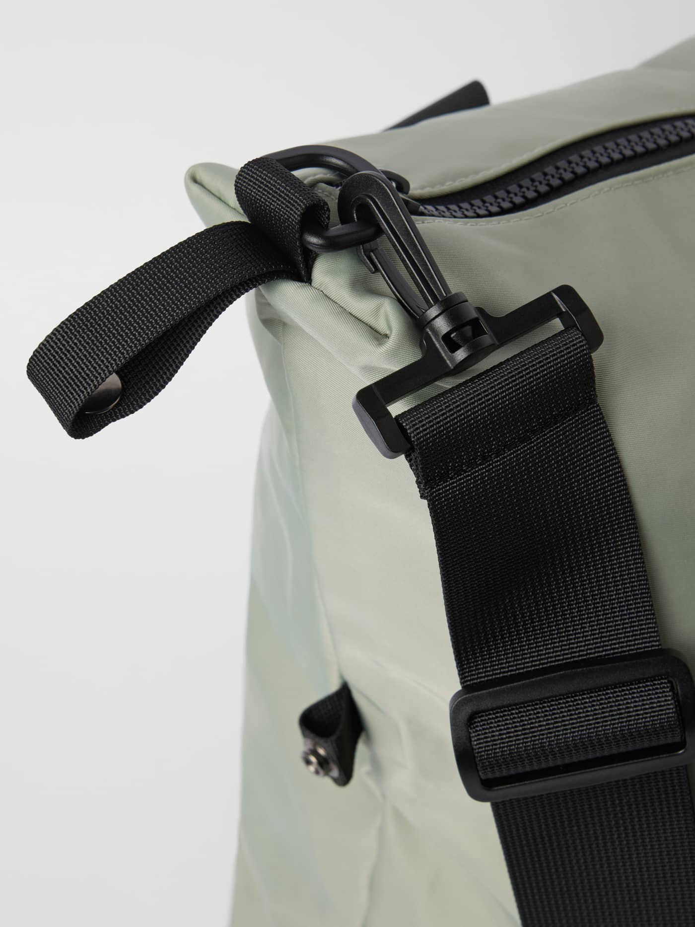 Björn Borg - Borg Classic Sports Bag 28L Lily Pad - Image 3