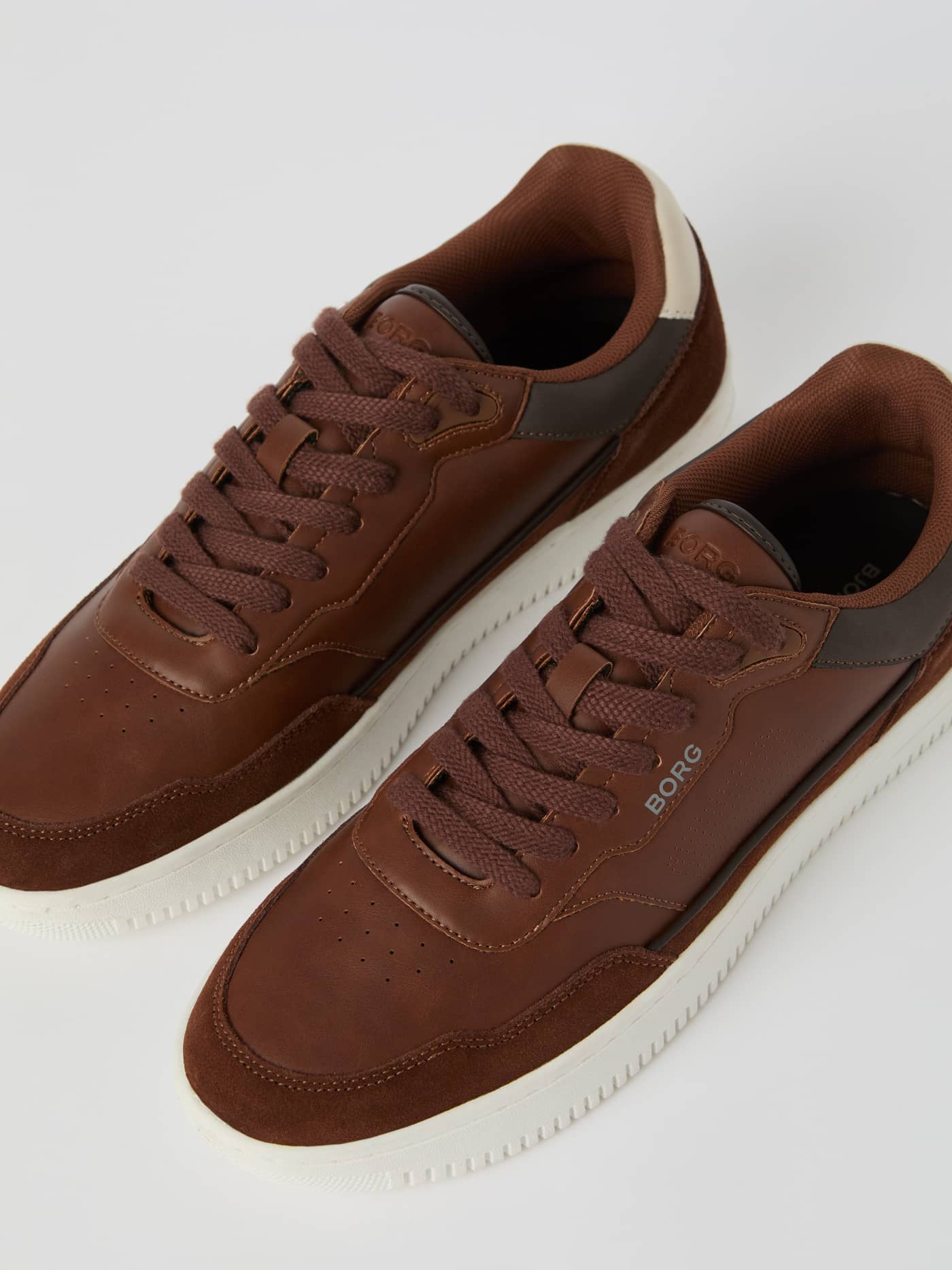 Men's Line Sneakers in Braun aus funktionellem Wildleder und Kunstleder mit silberfarbenem BORG-Logo. - Image 3