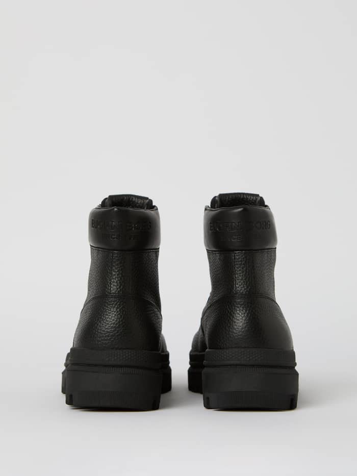 Men's Boots H700 Hiker High i sort læder set bagfra med et sort præget logo og en robust gummisål. - Image 2