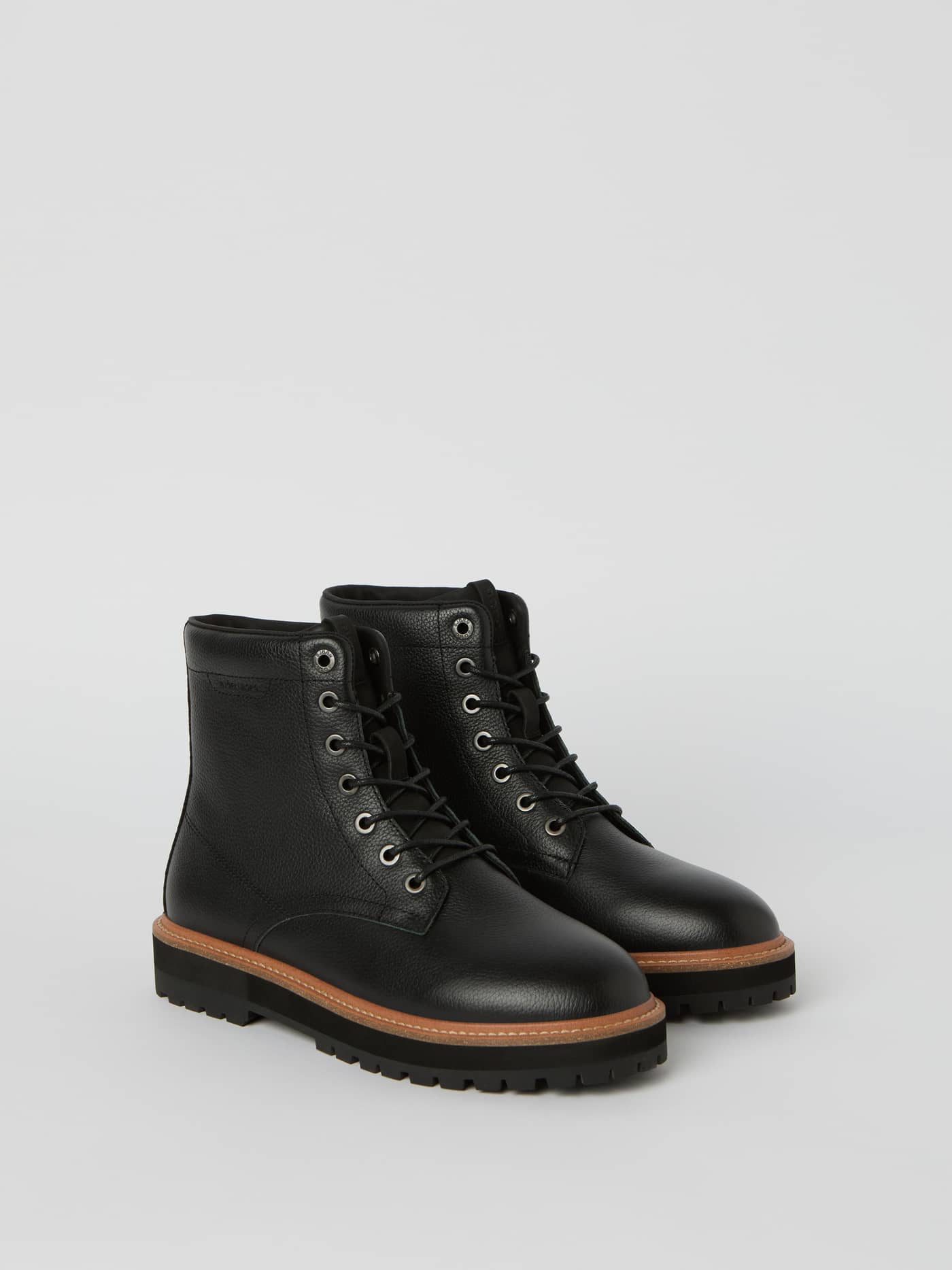 Schwarze Björn Borg Women's Boots H600 Hiker Mid aus getrommeltem Leder mit robuster Gummisohle. - Image 1
