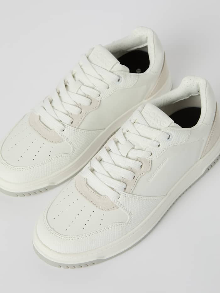 Women's Sneakers T2700 Tennis Low in wit van synthetisch leer en suède met een stijlvolle lage pasvorm. - Image 3