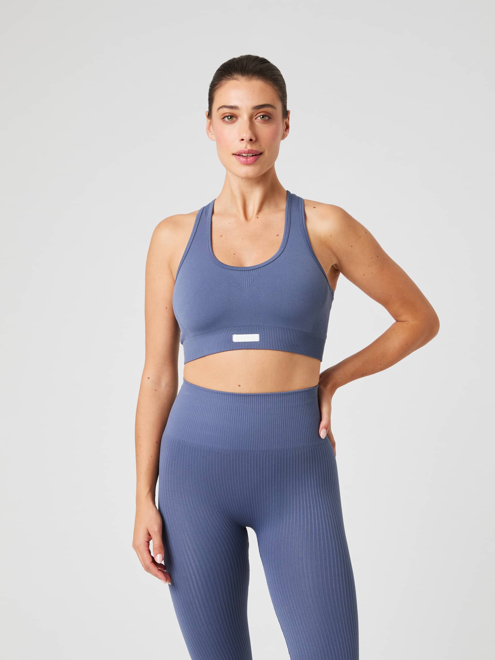 Björn Borg - Studio Low Seamless Sports Bra Nightshadow Blue Women - Image 1