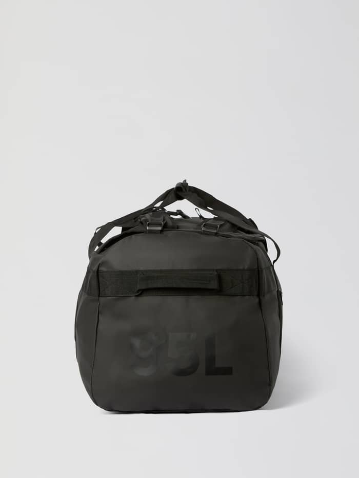 Borg Duffle Bag 95L in Black Beauty (Zwart) in zijaanzicht met grote 95L-opdruk en stevig materiaal voor training. - Image 4