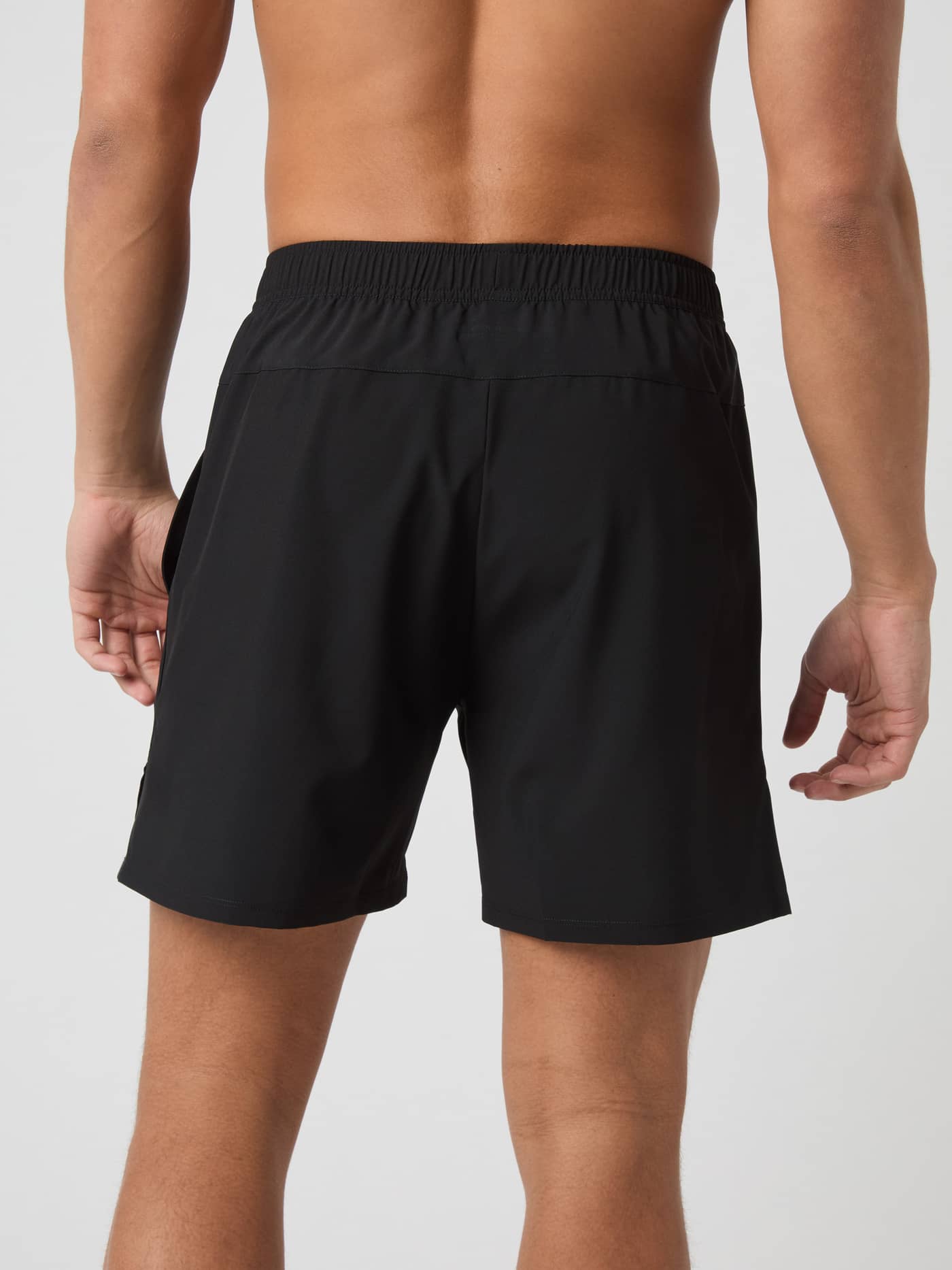 Ace Racquet Shorts 7 inch i Black Beauty (Sort) set bagfra, ideelle til tennis med fokus på stil og funktion. - Image 2