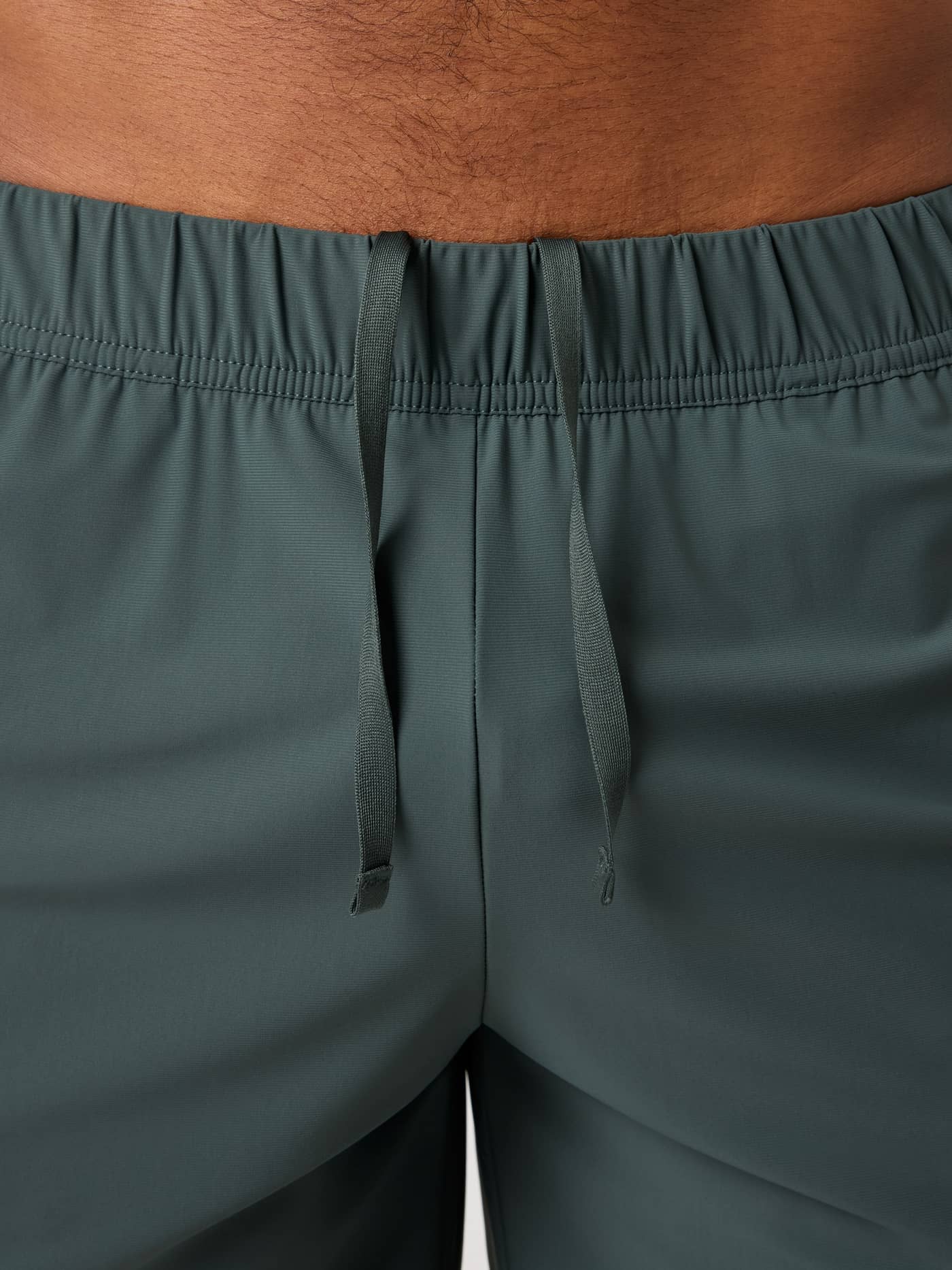 Functional drawstring and waistband on the Björn Borg Ace Sports Shorts 8 Inch in Urban Chic (Green) for tennis performance. - Image 5