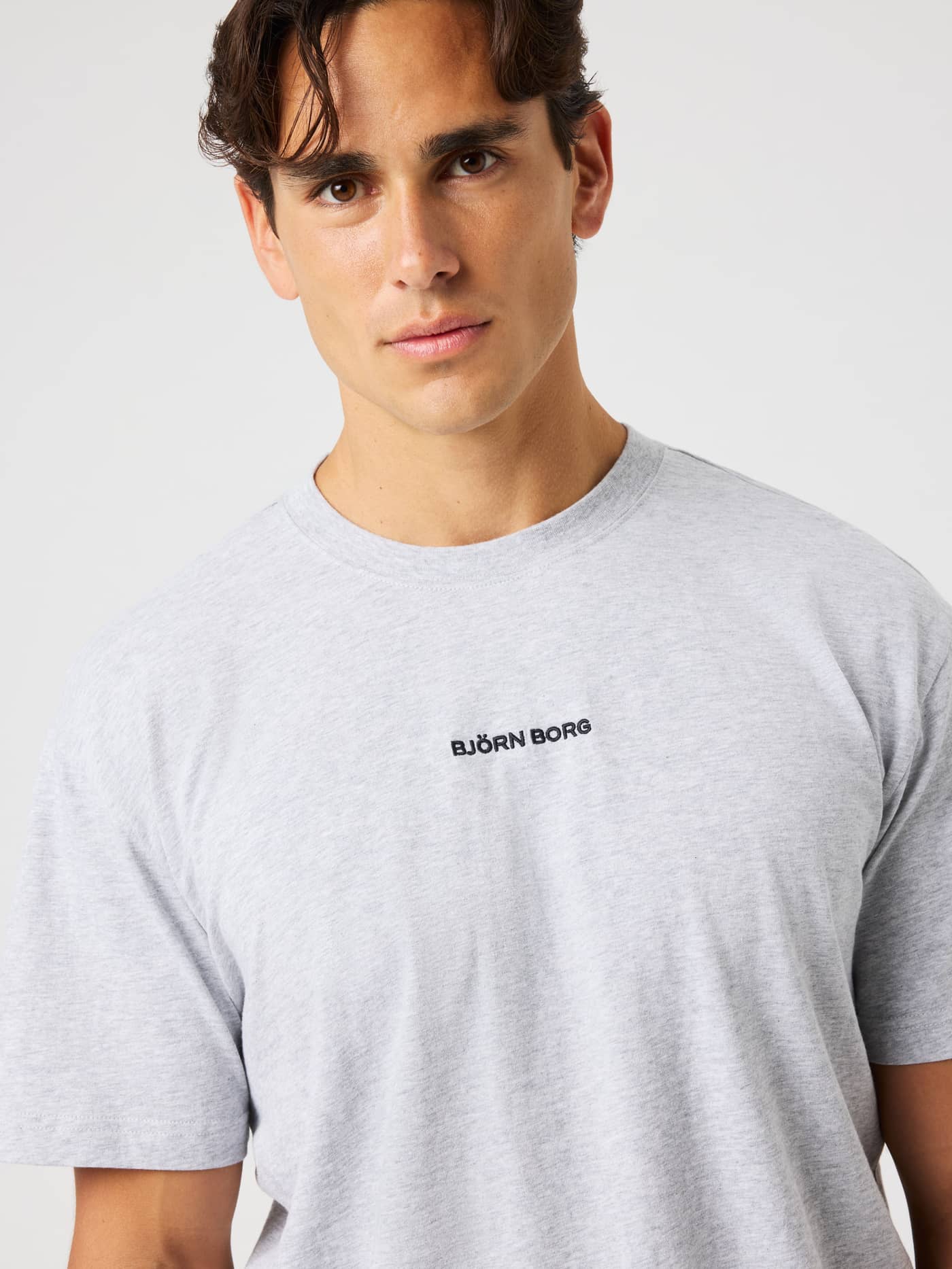 Front view of the Borg Classic T-Shirt in light grey melange (grey) showcasing the embroidered logo on the chest. - Image 1