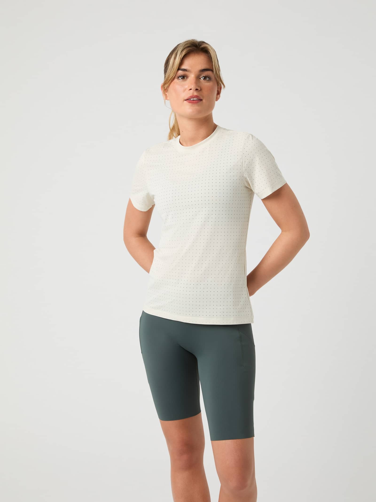 Björn Borg - Borg Running Perforated T-Shirt Birch Women - Image 1