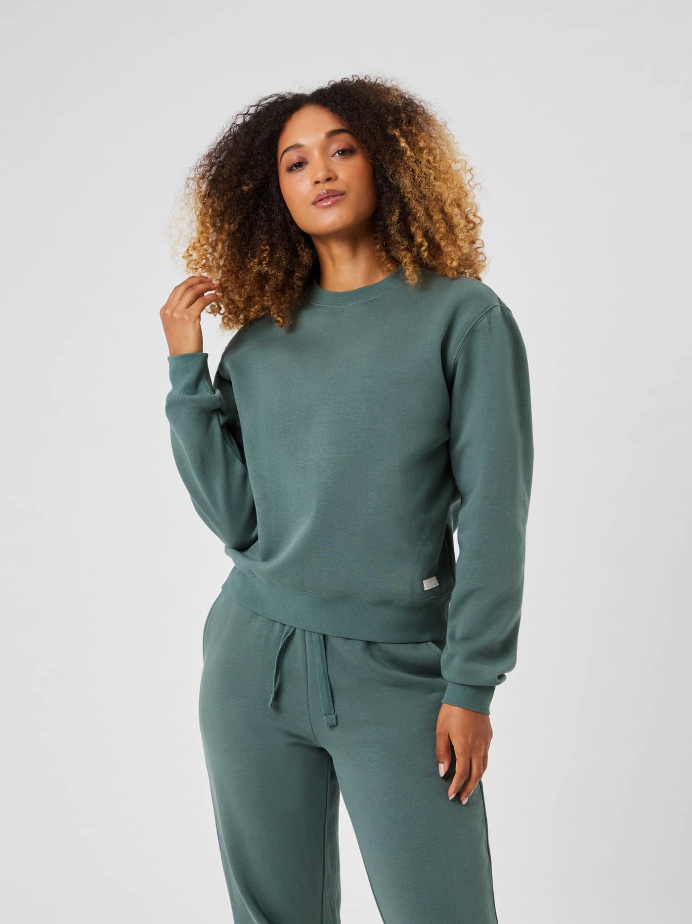 Front view of a model wearing the Björn Borg Centre Sweatshirt in Balsam Green (Green) with a regular fit. - Image 2