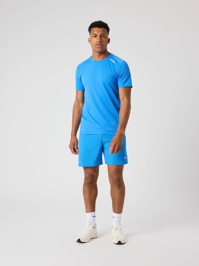 Vooraanzicht van een man in het Björn Borg Athletic T-Shirt in Palace Blue (Blauw) voor functionele training. - Image 3