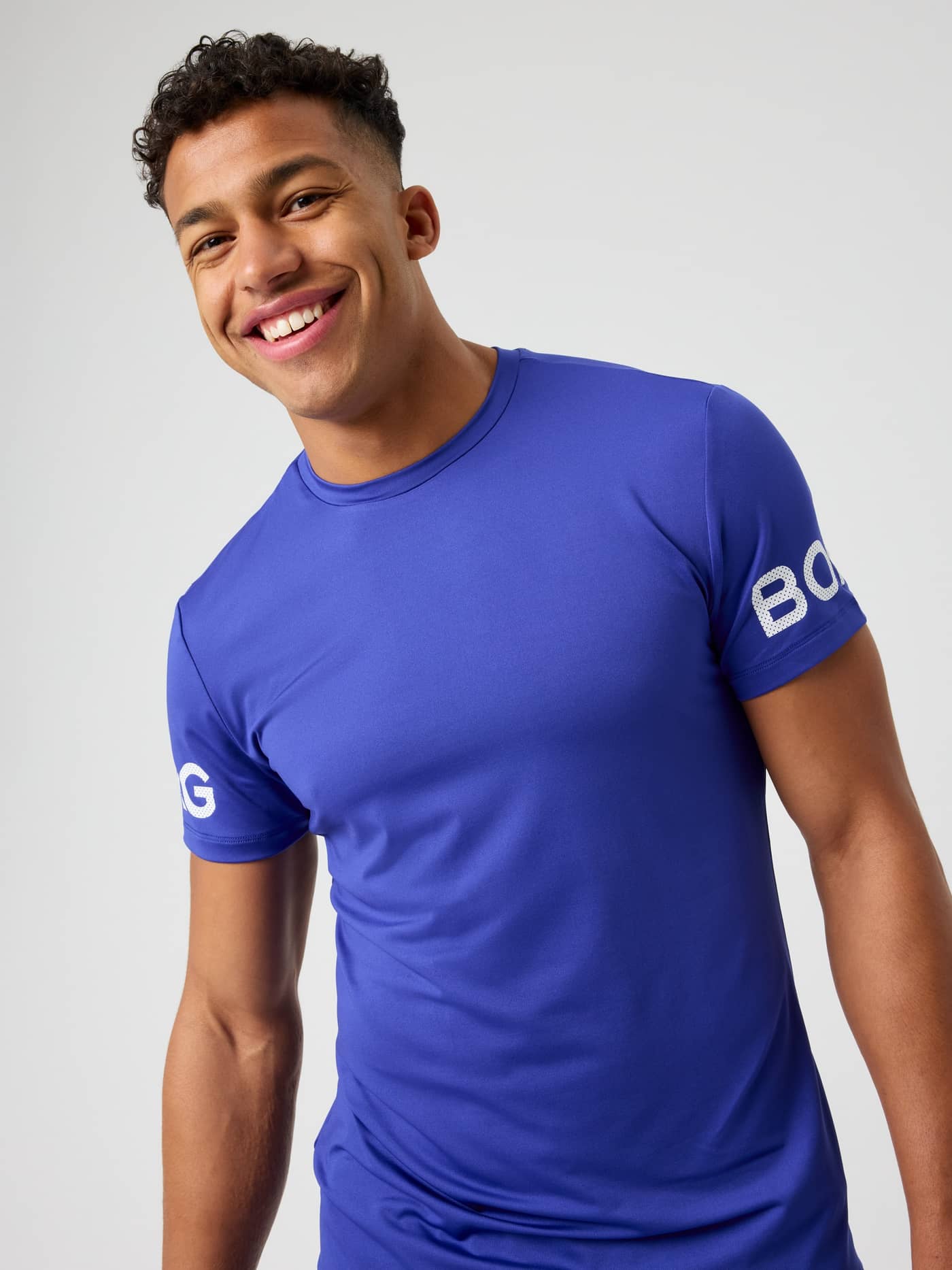 Borg T-Shirt i Clematis Blue (Blå) med hvite logoer på ermene, stilig og funksjonell passform til trening for menn. - Image 7