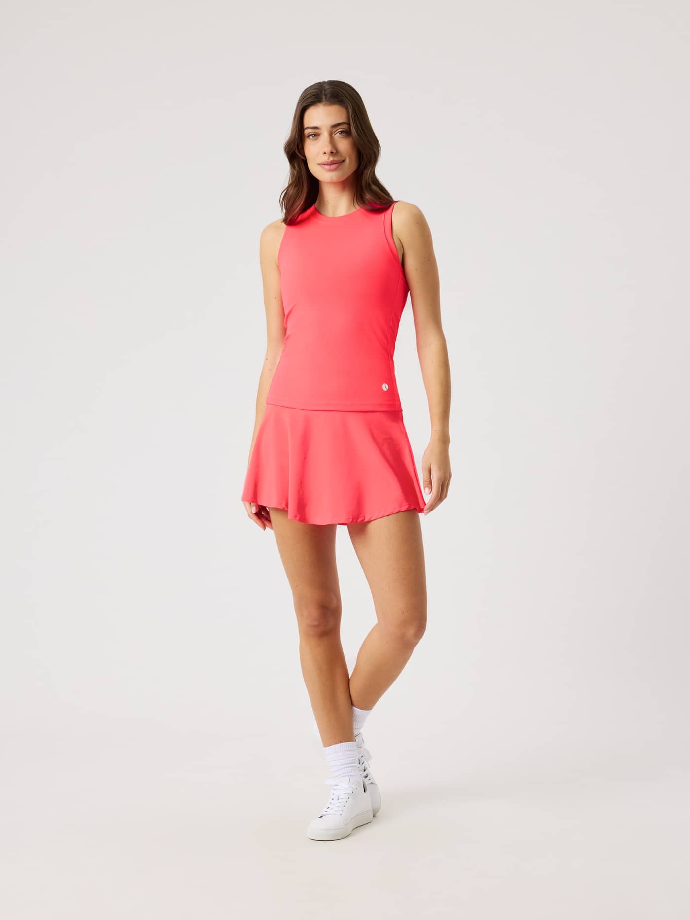 Ace Pocket Ribbed Tank Top in Diva Pink (Roze) met slanke pasvorm voor tennis, getoond in volledig vooraanzicht. - Image 3