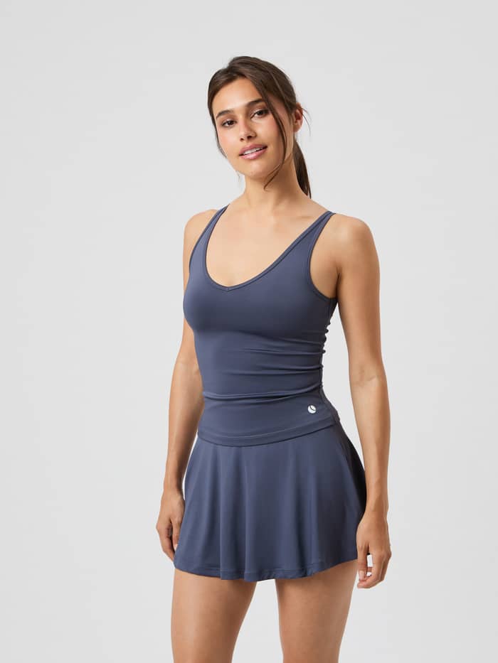 Björn Borg Ace Deep V Neck Tank Top in Odyssey Gray (Grijs) met een slanke pasvorm en wit logo voor tennis.