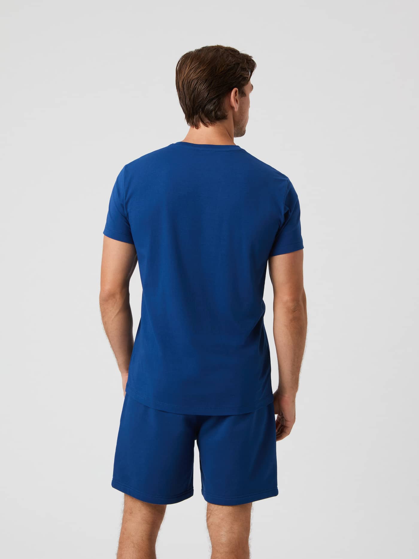 Back view of a man wearing the blue Björn Borg Centre T-shirt. - Image 2