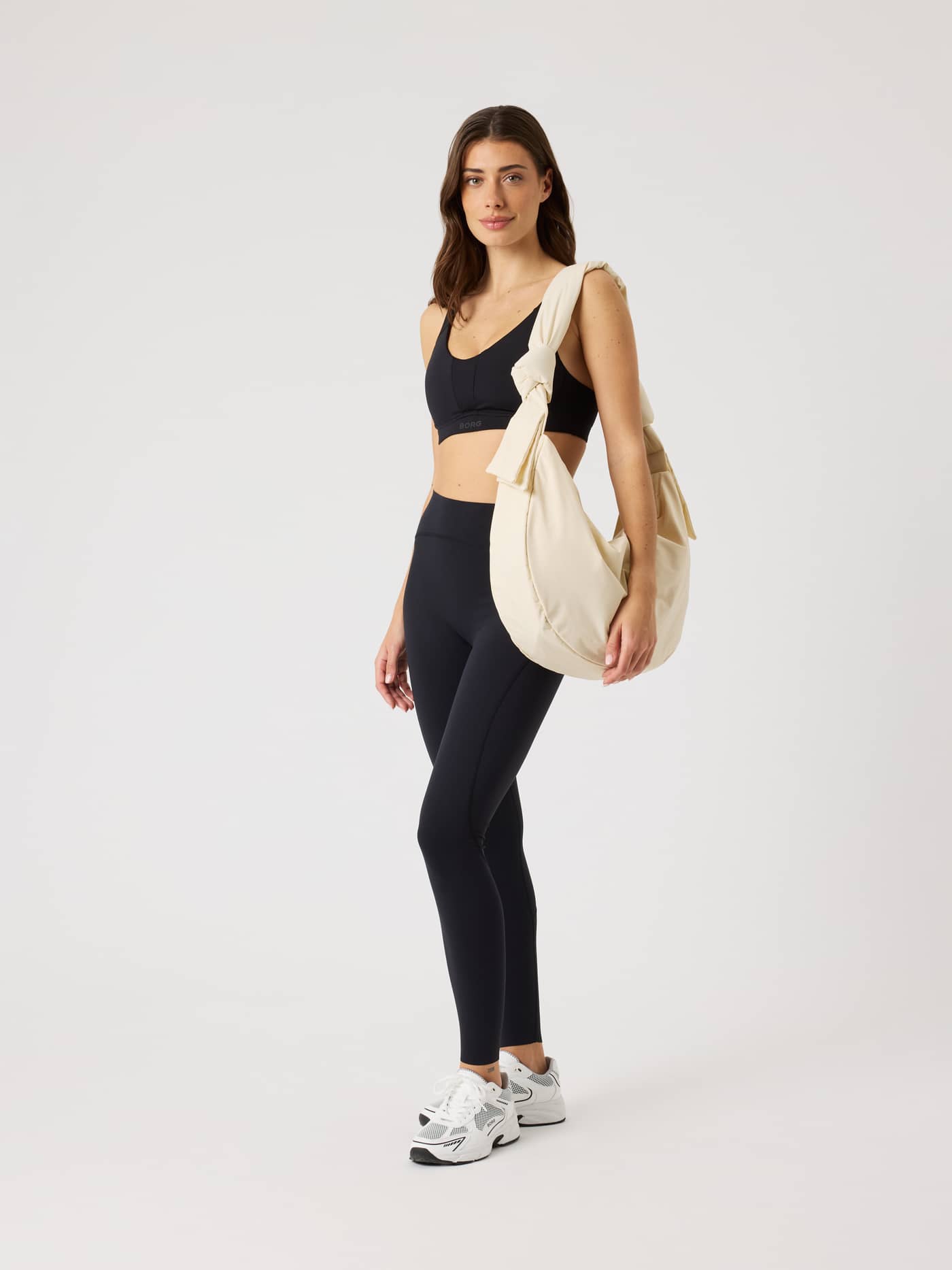 Björn Borg - Studio Knot Shoulder Bag 18L Birch Women - Image 1