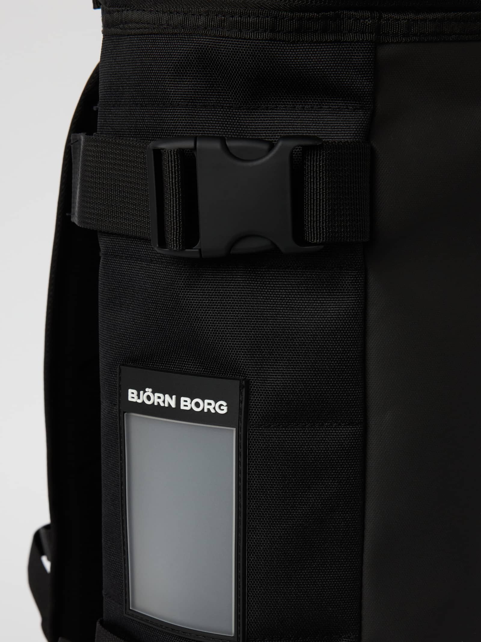 Travel Backpack M - 22L - Unisex - Black Beauty | Bjrn Borg Travel Backpack M - 22L - Unisex - Black Beauty | Bjrn Borg