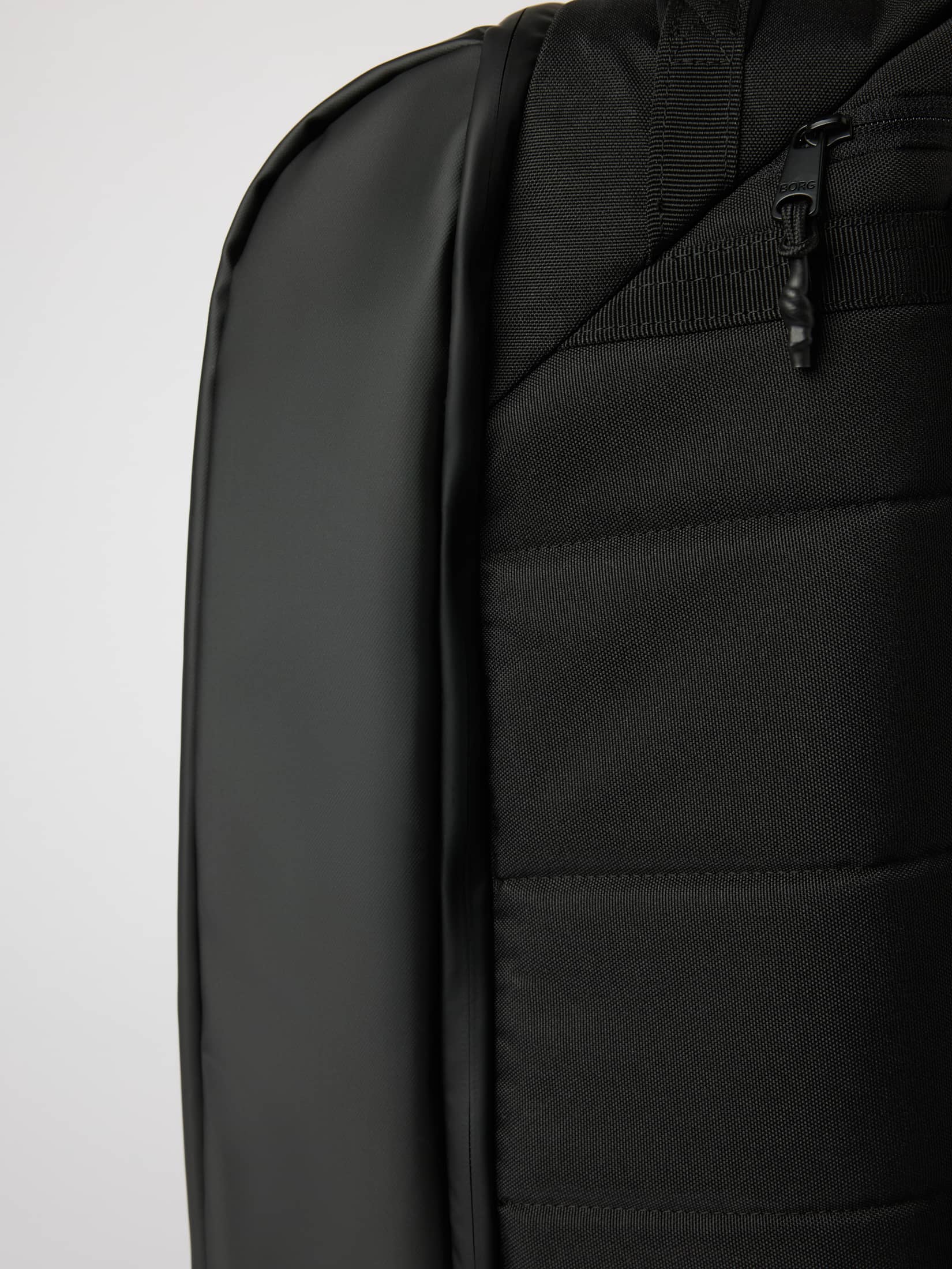 Travel City Backpack 30L - Unisex - Black Beauty | Björn Borg