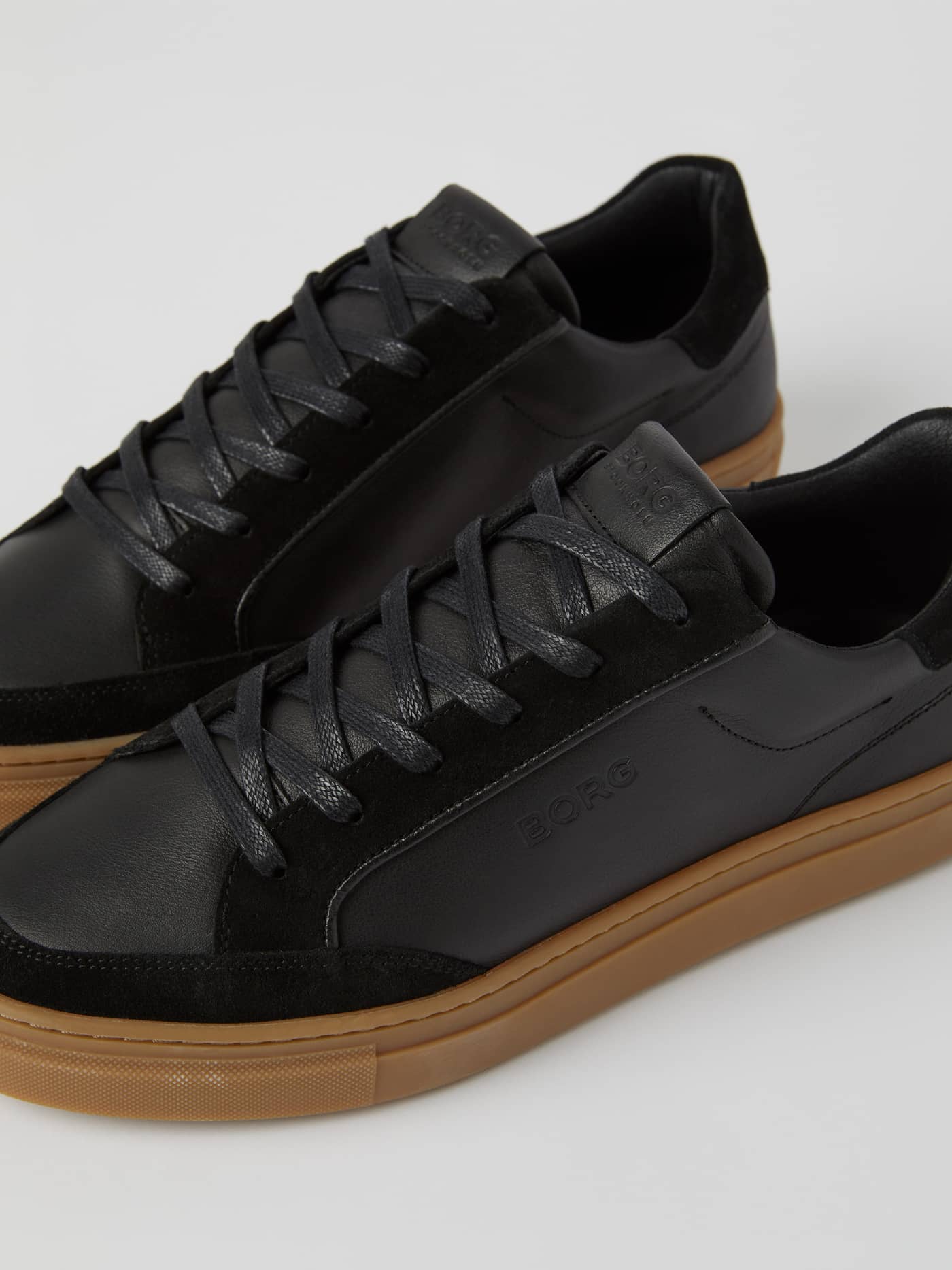 Men’s Leather sneakers Sl110 in black smooth and suede leather with a gum sole, black logo and classic tennis style. - Image 3