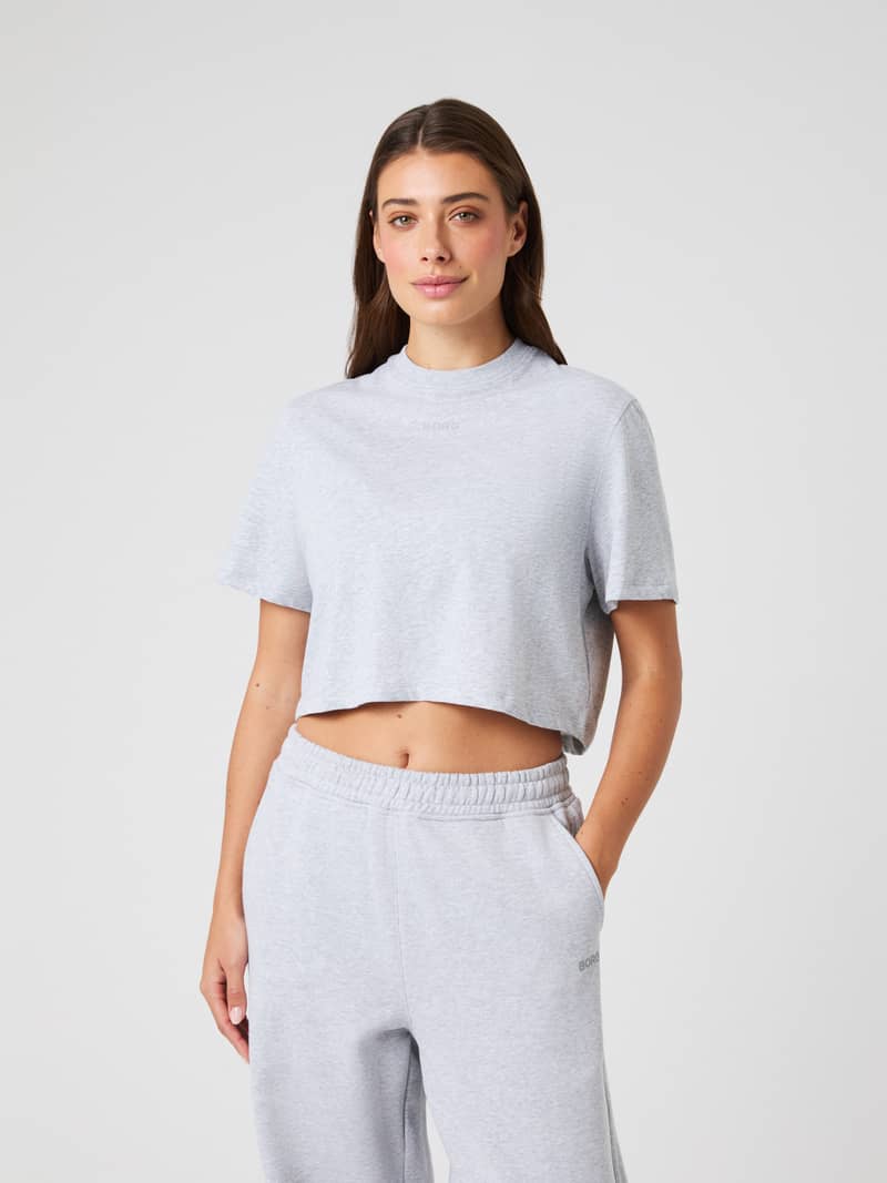 Studio Oversized Cropped T-Shirt
