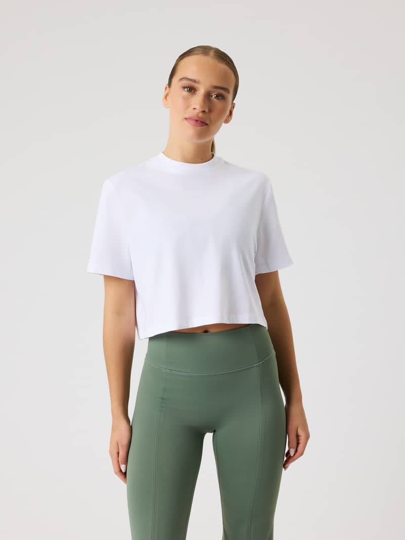 Studio Oversized Cropped T-Shirt