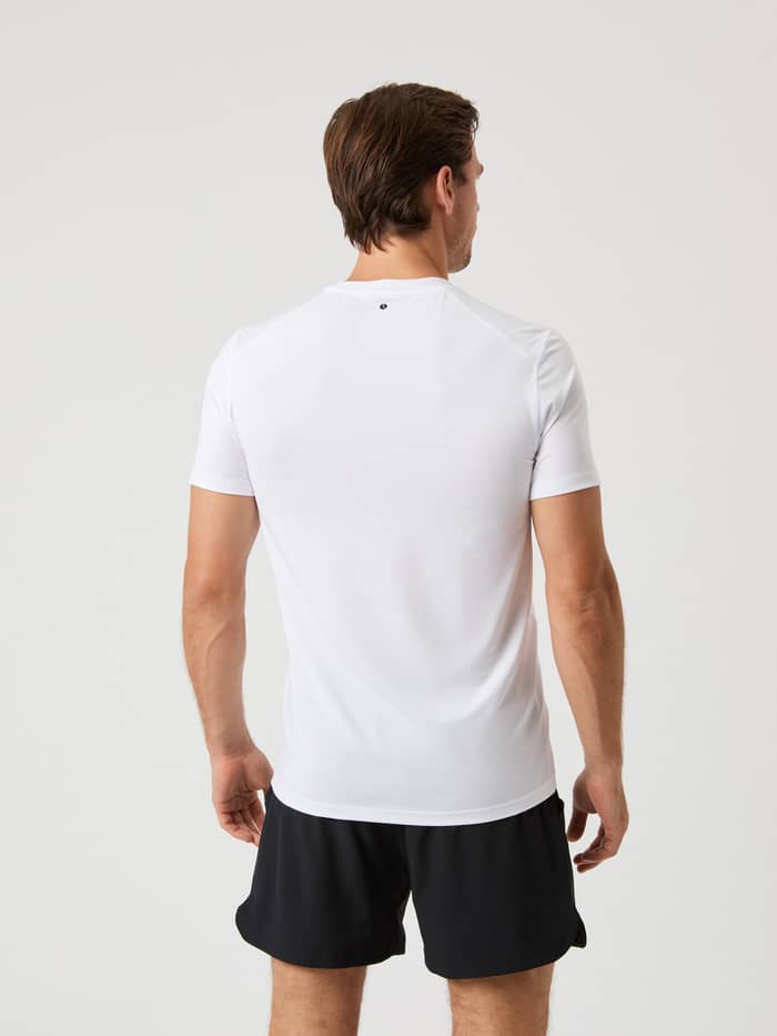 Borg Airy T-Shirt i Brilliant White (Hvid) set bagfra med et sort logo og åndbart stof til træning. - Image 2