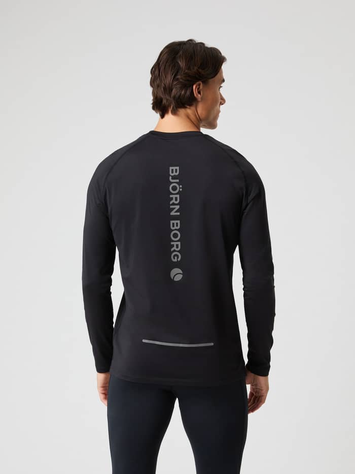 Borg Performance Long Sleeve Brushed T-Shirt i Black Beauty (Sort) til mænd set bagfra med gråt logo til løb.