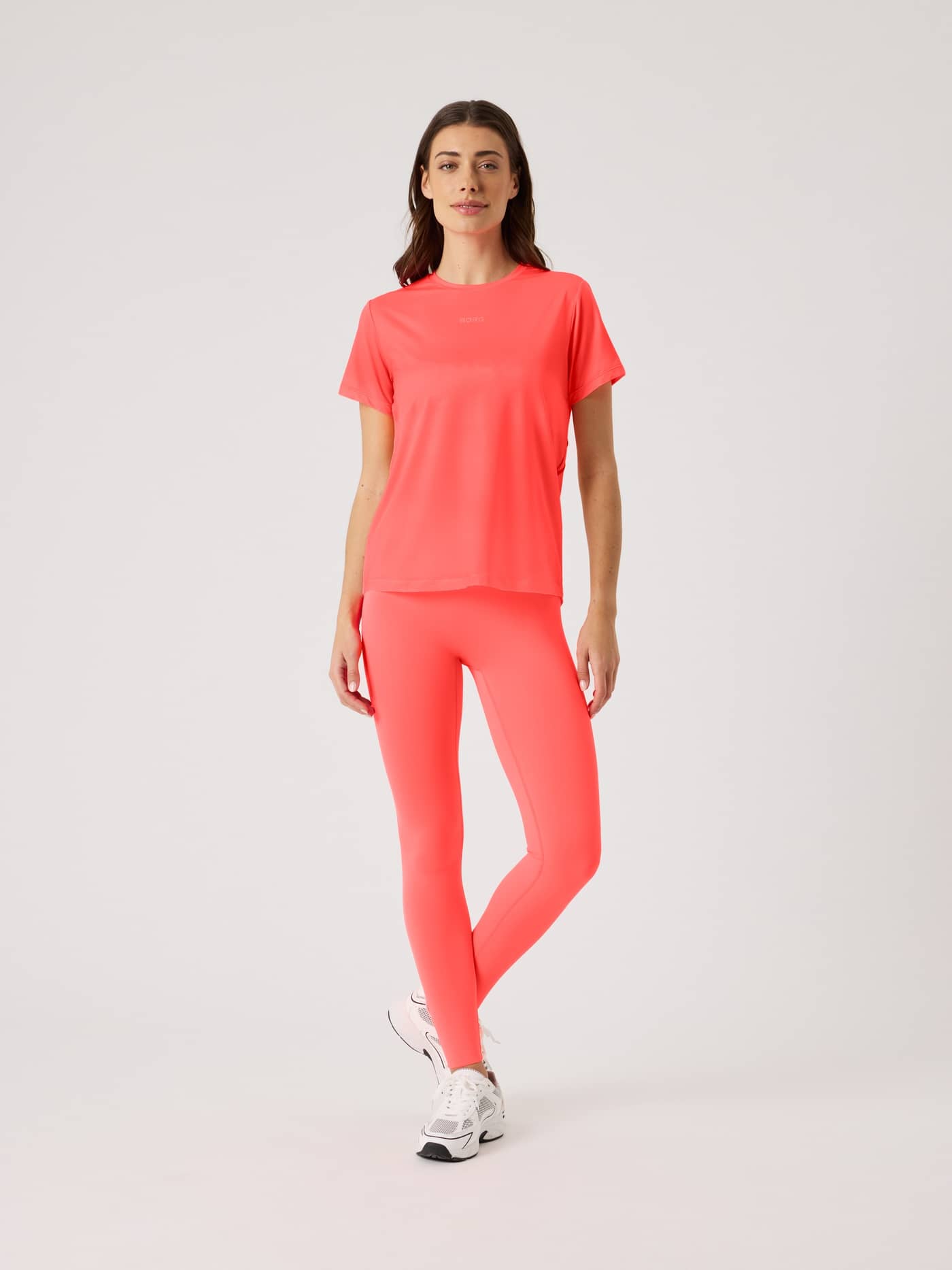 Full-body front view of a model wearing the Borg Sports T-Shirt in Diva Pink (Pink), a training top with a flattering fit. - Image 3