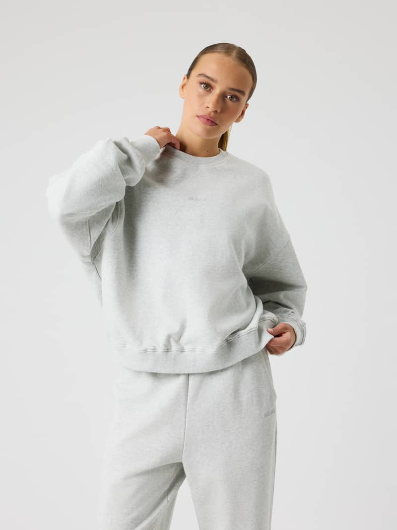Studio Oversized Sweatshirt