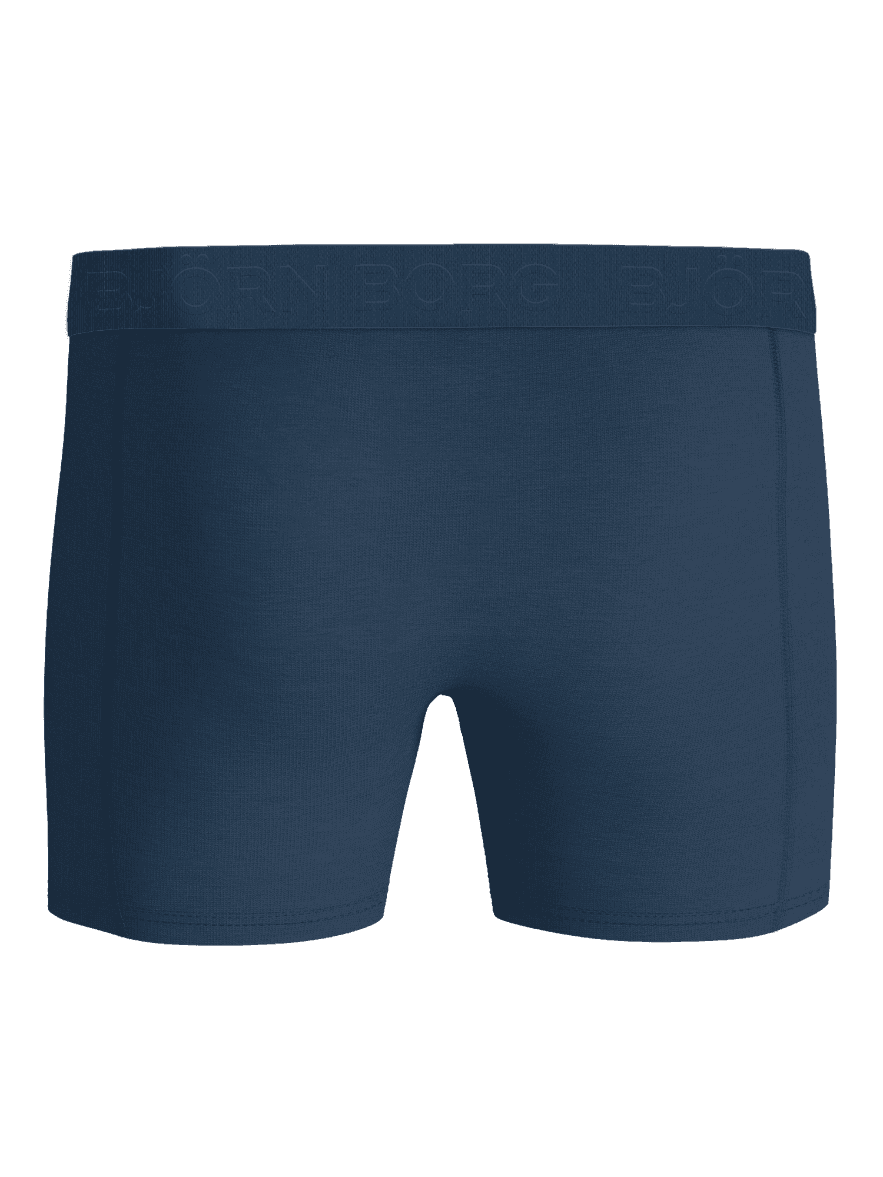 Vista frontal de los Cotton Stretch Boxers 3-pack en azul marino con suave cinturilla de microfibra con logotipo tonal. - Image 3