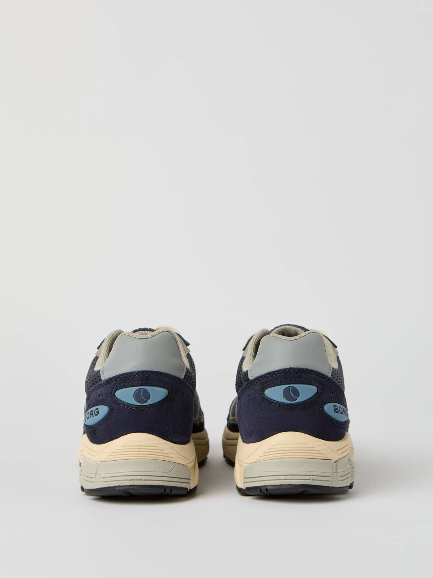 Marineblå Men's Prime Court Sneakers i semsket kuskinn sett bakfra for en funksjonell løpestil. - Image 3