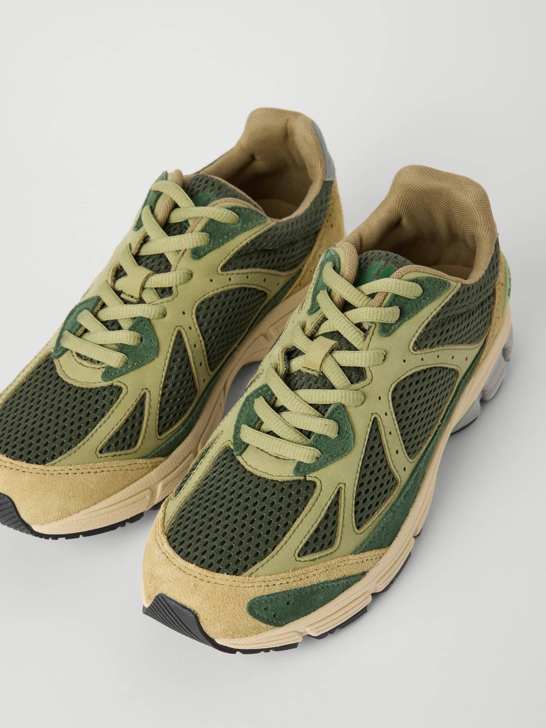 Solovier オリーブグリーン スエード モカシンシューズ Men's Prime Court Sneakers - Men - Olive | Björn Borg