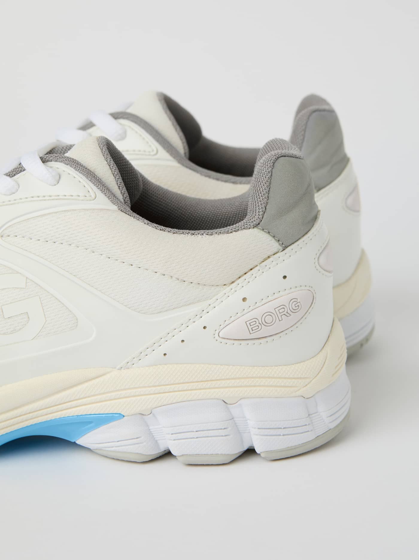 Men's Prime Tech Sneakers blancs en nylon résistant pour le running avec logo BORG blanc, alliant style et fonction. - Image 5