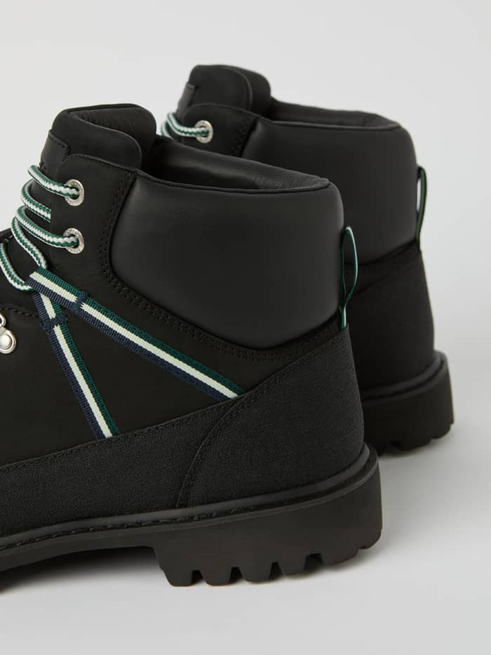 Men's Venture Boots i Sort med førsteklasses læder og stribede tekstildetaljer set tæt på. - Image 5